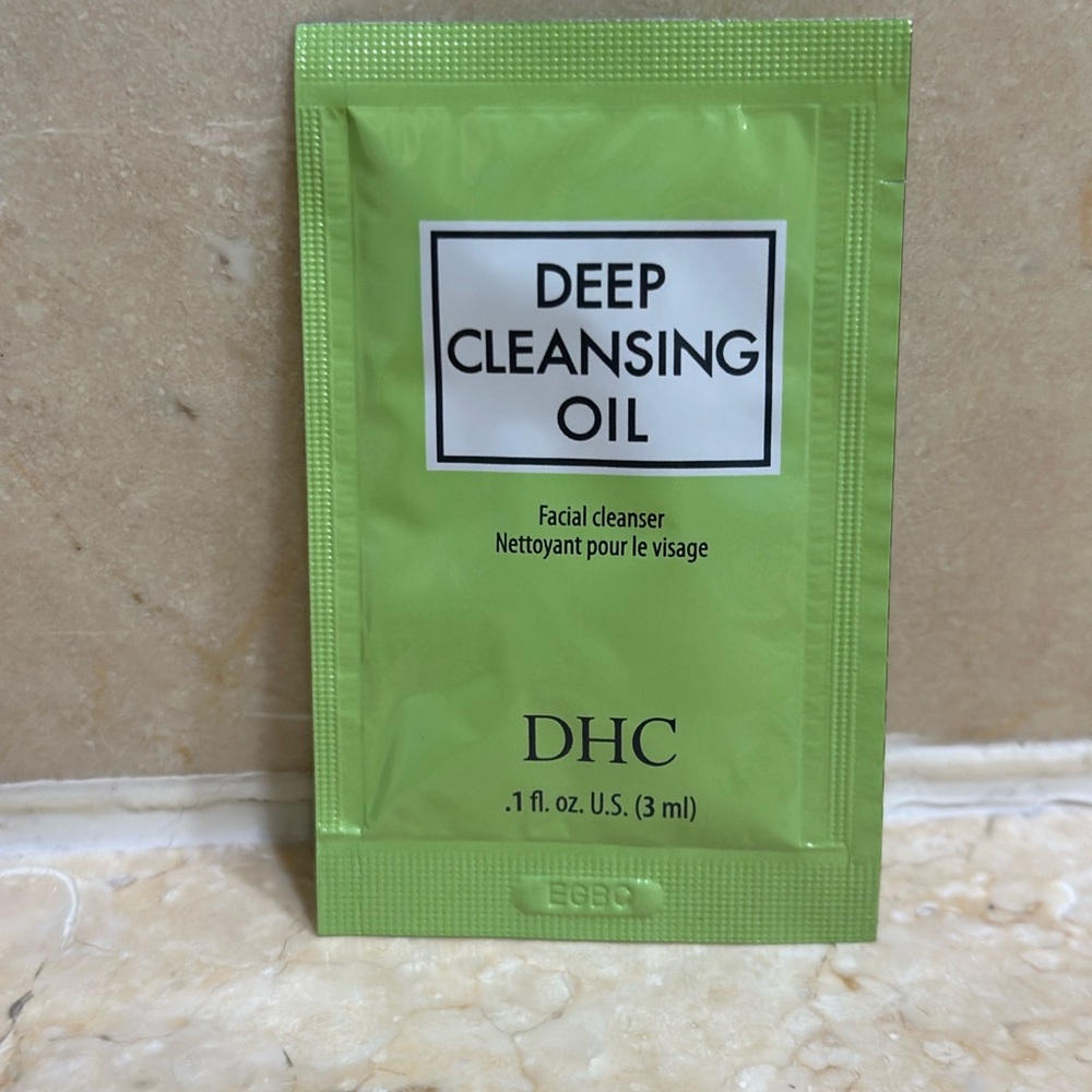 ⭐️5 for $10 DHC deep cleansing oil